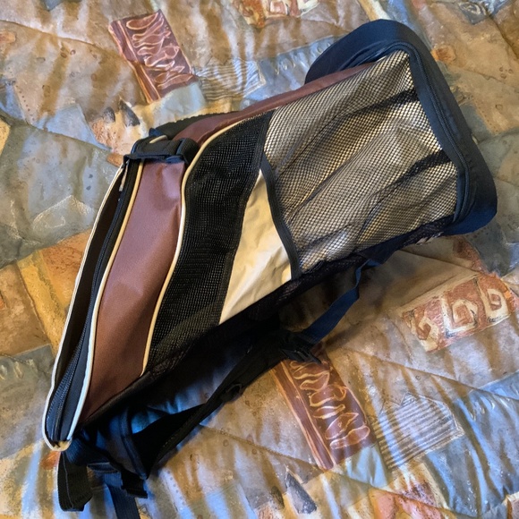 Pet Zone Adjustable Backpack Pet Carrier- Cat/Dog up to 15lbs- BNIB - Picture 4 of 8